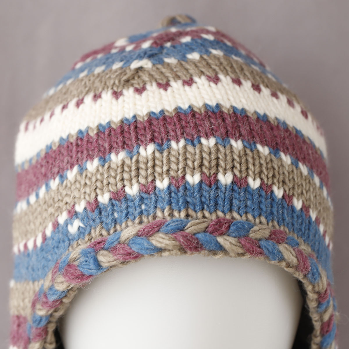 bomberbraid hair Hand hook hat - مراجعة Winter Trapper Hat وسعره